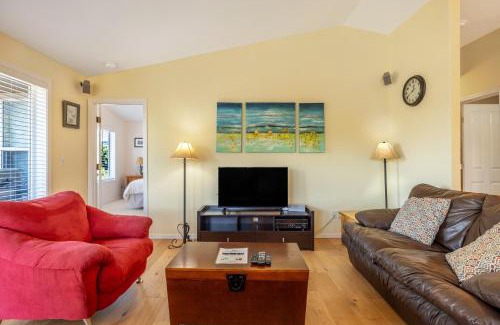 Hood River House | River Ranch home