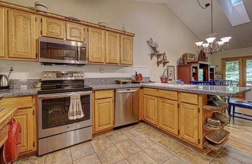 Blairsville House | River Retreat on the Nottely river in Blairsville, GA. Fishing&Hiking Lic#033210