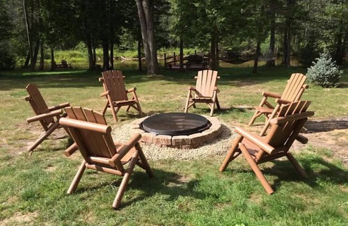 Atlanta Cabin | River Retreat on Thunder Bay River!