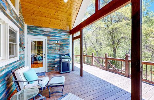 Franklin House | River Retreat