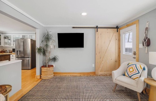 Stowe Area House | River Road Hideaway, At the foot of Cady Hill & Rec Path!