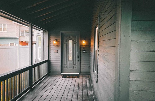 Warrensburg Apartment | River Street Unit 1 - Lake George, Glens Falls
