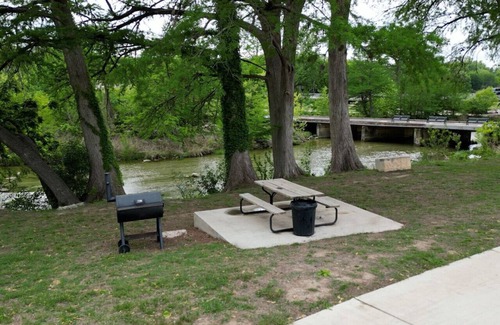Kerrville Cabin | River View Deluxe King Cabin near Downtown #21
