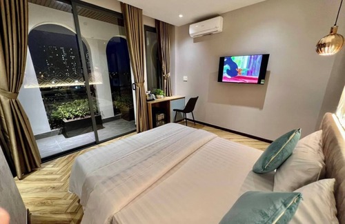 Go Vap Hotel | River View Hotel