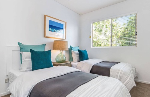 Noosaville Resort | River Views.Iconic Central Location.Walk To Everything