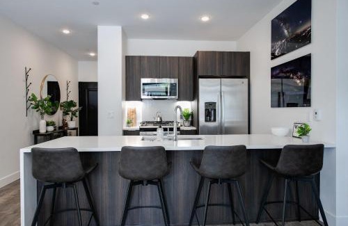 Silverthorne House | River West Red Peak Condo - Sweet Summit Retreat