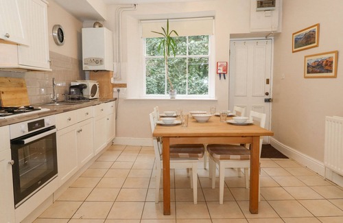 Grasmere Cottage | RIVERBANK, pet friendly, with a garden in Grasmere