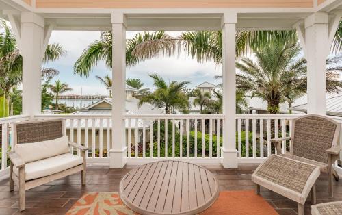 North Causeway House | Riverfacing Townhome in The Village at New Smyrna Marina - 19 Old Feger