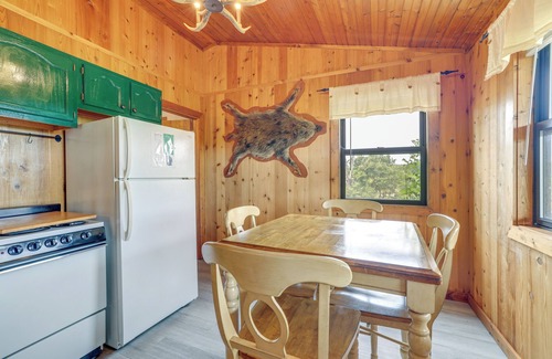 Berryville Cabin | Riverfront Berryville Cabin w/Grill & Fireplace!