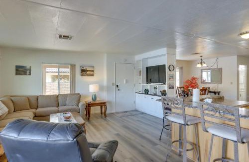 Bullhead City House | Riverfront Bullhead City House with Balcony!