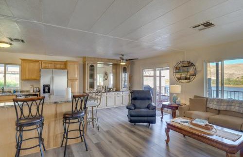 Bullhead City House | Riverfront Bullhead City House with Balcony!