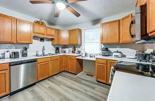 Tuckasegee Cabin | Riverfront Cabin w/Mtn Views in Tuckasegee!