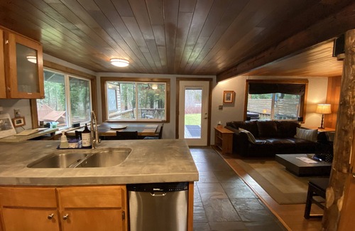 Gold Bar Cabin | Riverfront Cabin with Hot Tub & AC on 2 Acres. Pet Friendly. Back-up Generator.