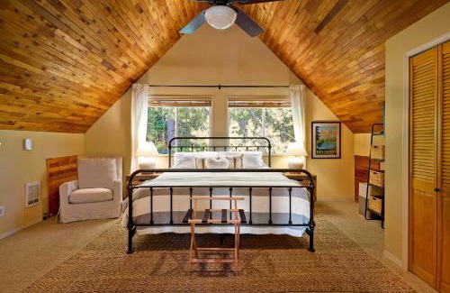 Ardenvoir Ski Chalet | Riverfront Chalet Near Skiing, Lakes, Mtns & Leavenworth