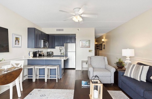 Downtown Wilmington Condo | Riverfront Condo in the Heart of Downtown