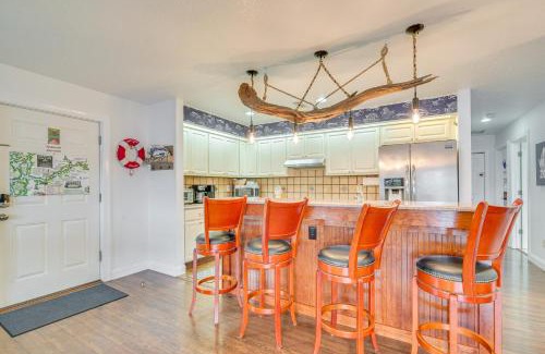 Homosassa House | Riverfront Homosassa Retreat with Kayak and Boat Dock!