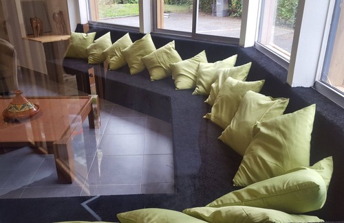 Ploezal House | Riverfront house Pontrieux