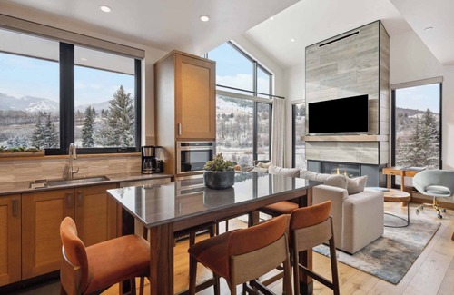 Avon Condo | Riverfront Lodge 308 - 2 Bedroom Residence
