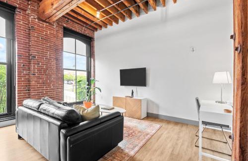 Downtown St. Louis Apartment | Riverfront Loft - City Views, Steps from Arch and Casino