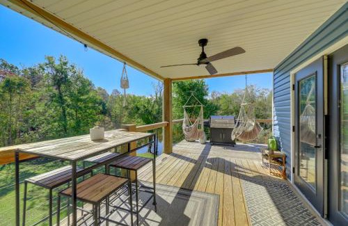 Ernul House | Riverfront Pollocksville Home with Private Beach!