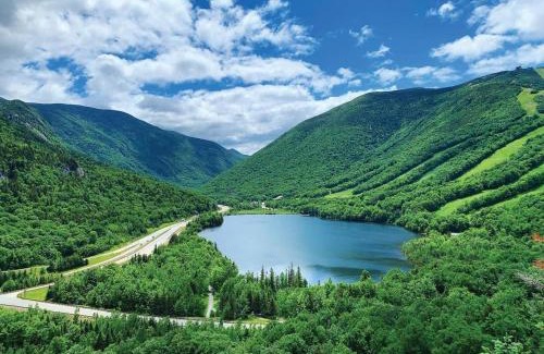 Bethlehem House | Riverfront Retreat in the White Mountains - 3BR Cozy Escape Near Ski & Hike