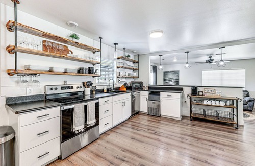 Royal House | Riverfront Royal Home w/Hot Tub & Fire Pits!