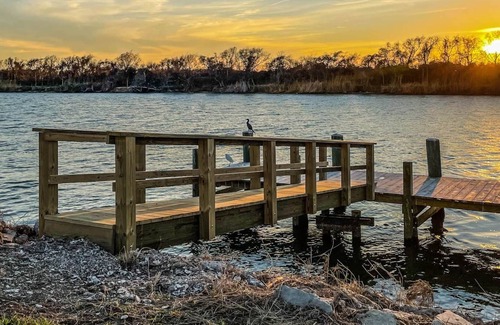 Matagorda RV Rental | Riverfront RV Spot #1