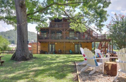 Townsend Apartment | Riverfront Townsend Apt - 18 Miles to Pigeon Forge