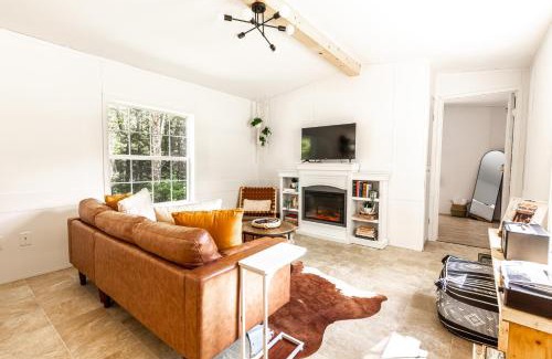 Bethel House | Riverhaus at Sweet Tart Orchard