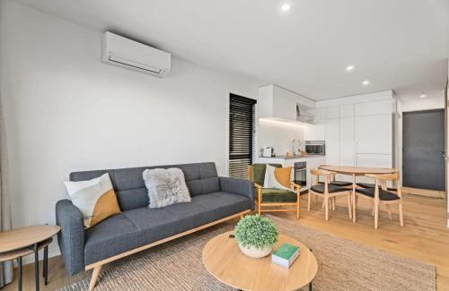 Albert Town Apartment | Rivers Abode