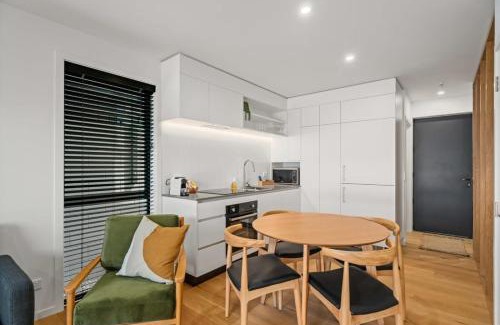Albert Town Apartment | Rivers Abode
