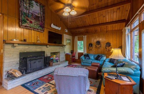 Todd House | Rivers Edge in Todd