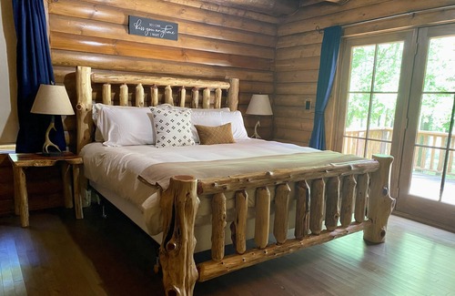 Doniphan Cabin | River’s Edge Lodge on Current River