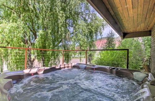 Glenwood Springs House | Rivers Edge Mtn Home Private Hot Tub and Views