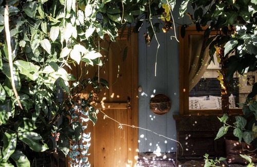 Tzununa Cabin | Riverside Cabin at Casa Curativa