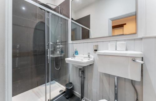 Skelwith Bridge House | Riverside Cottage