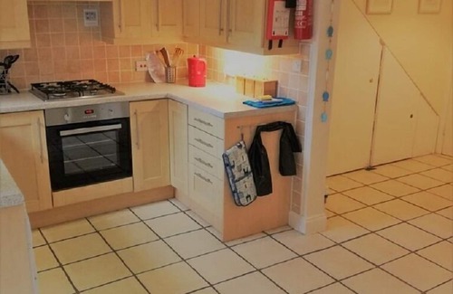 Ruswarp Cottage | Riverside Cottage, Whitby, overlooking the River Esk
