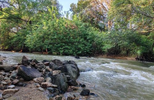 Dambulla House | Riverside Farm Stay