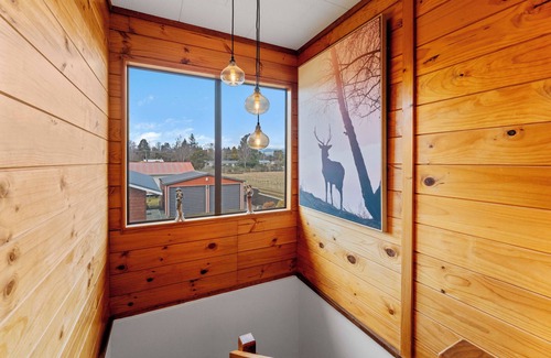 Turangi House | Riverside Haven - Turangi Holiday Home