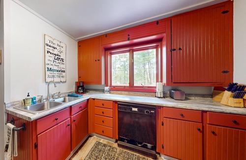 Manitowish Waters House | Riverside Home with Firepit, Gas Grill, and Washer/Dryer