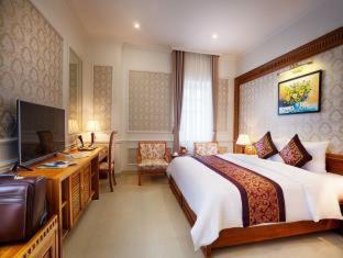 Dong Hoi Hotel | Riverside Hotel Quang Binh