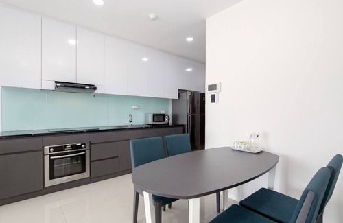 Son Tra Apartment | Riverside Monarchy Apartment in Da Nang