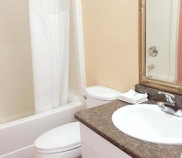 Cache Creek Hotel | Riverside Motel Cache Creek