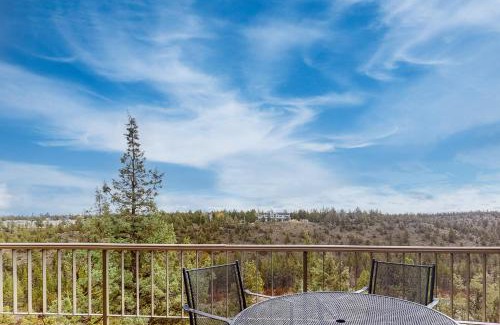 Redmond House | Riverside R&R