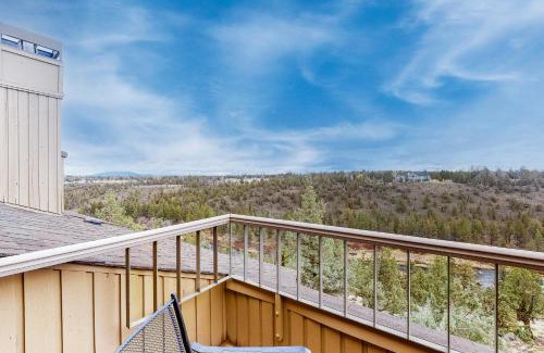 Redmond House | Riverside R&R