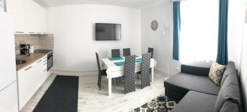 Ramingstein Apartment | Riverside Ski Apartment