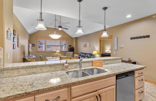 Coeur d'Alene House | Riverstone Condo 308
