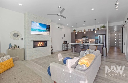 Coeur d'Alene House | Riverstone Home—7 Min to Beach, Half Block to Centennial Trail, Perfect for Biking Adventures!