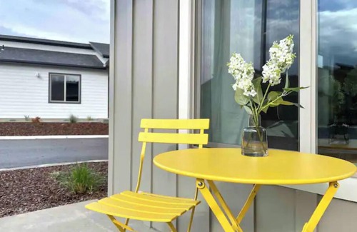 Coeur d'Alene House | Riverstone Village Pet Friendly Beach Cruisers Sleeps 6
