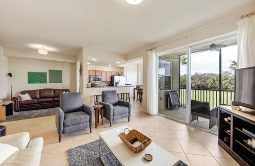 Bradenton Condo | RiverStrand Golf Community-Views of golf course & water